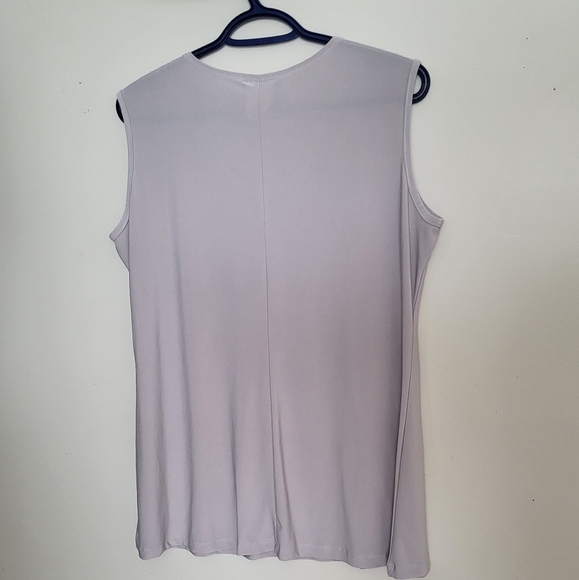 Gray/cream Polyester Blend Garment - Picture 4 of 5